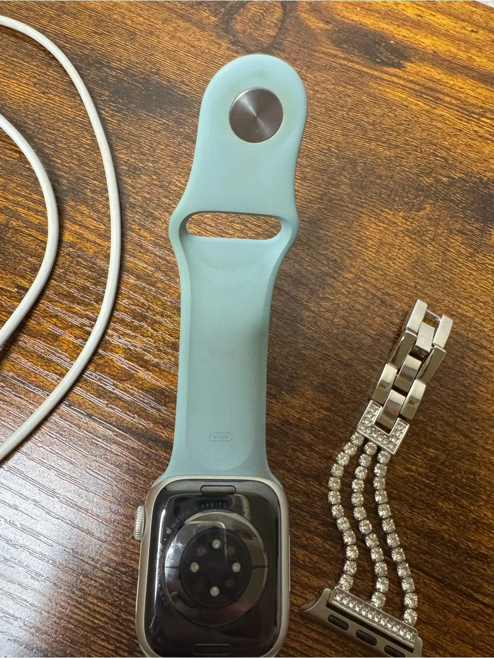 Apple Watch Series 8 GPS, 41mm, Starlight Aluminium Case with S/M Band
